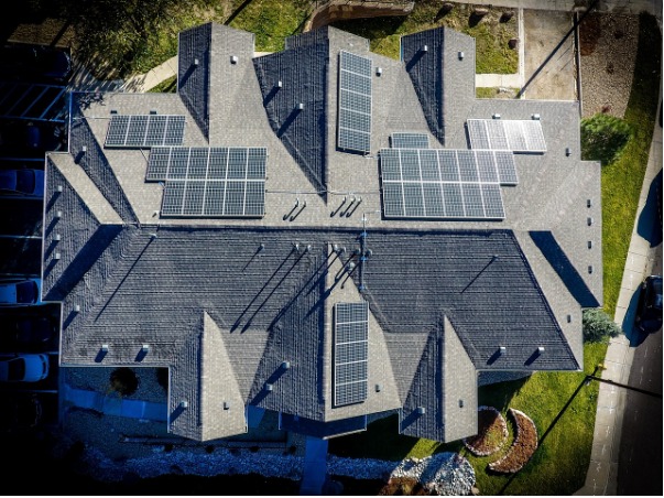 How to Maintain Your Solar Panels in UK Climate